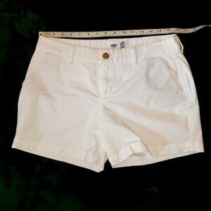 Old Navy ED5 Shorts (Womens)